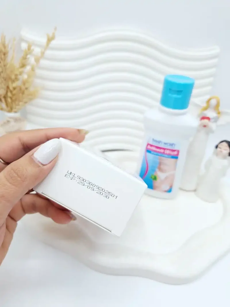 ژل شستشو نواحی حساس بانوان اینتیمیت (Intimate Wash)