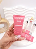 کرم پودر تیوپی فول کاور برند Isodora کد A0277