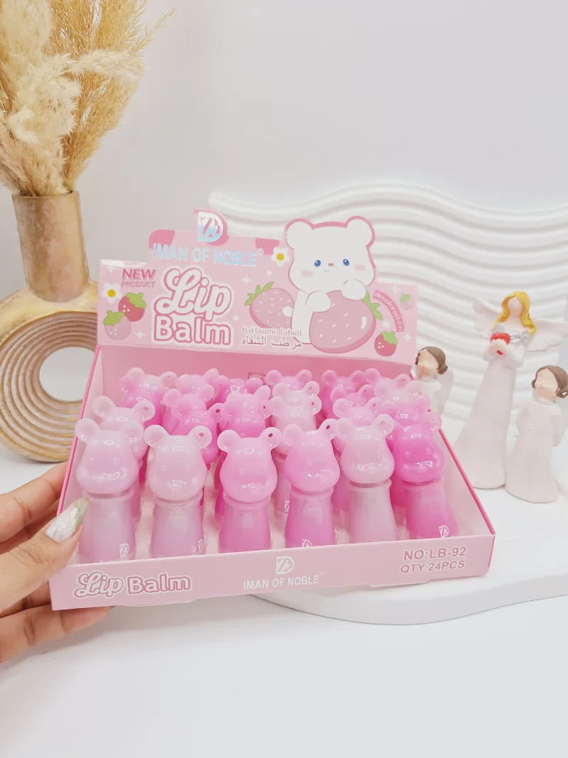 بالم لب خرسی زیبا با رایحه توت فرنگی برند ایمن اف نوبل کد LB-92