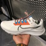 6f529663-ca37-49c0-acb6-f5a58a519343