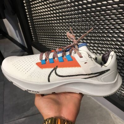 6f529663-ca37-49c0-acb6-f5a58a519343