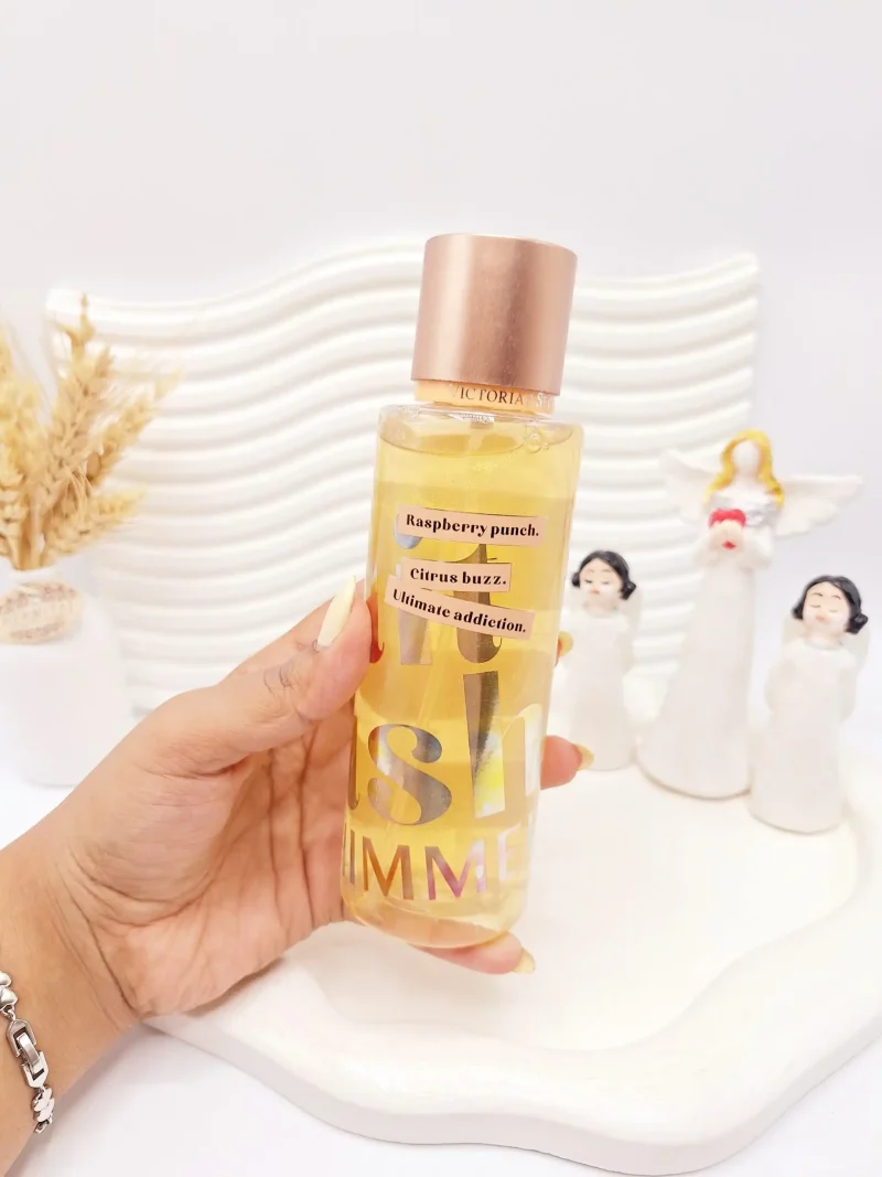 بادی اسپلش 250 ml شاین دار ویکتوریا سکرت مدل Fruit Crush Shimmer اورجینال - Image 3
