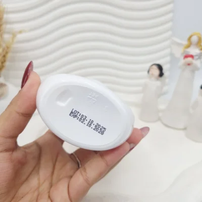 نمک حمام لایه بردار بیوآکوا با رایحه  کیک ماکارون هلو حجم 430 گرم